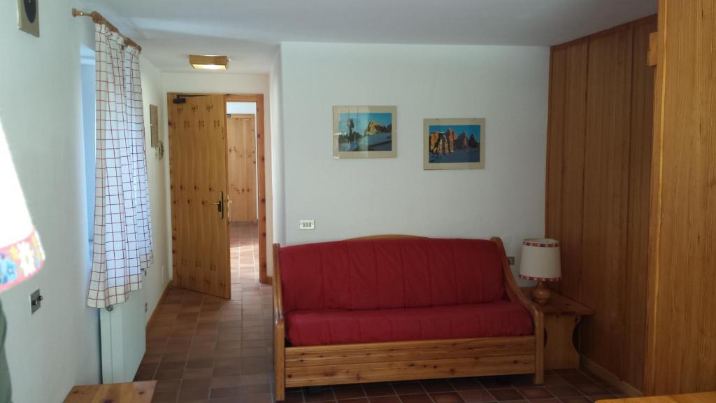 Apartments Gonzaga Canazei Ruang foto